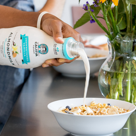 Califia Farms Unsweetened Vanilla Almondmilk 750ml