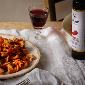 Lunaio Chilli Infused Organic Extra Virgin Oil 250ml