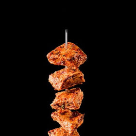 THIS - Isn'T Chicken Plant-Based Tikka Pieces 140g