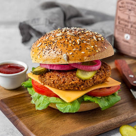 Veggyness Premium Spicy Patty Burger 200g