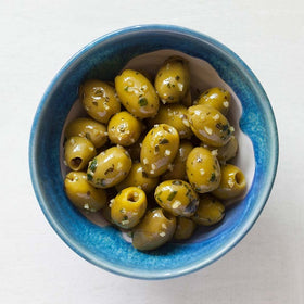 Real Olive Co. Wild Garlic & Basil Organic La Verde Olives Deli Pot 185g