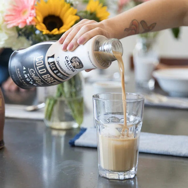 Califia Farms Black & White Unsweetened Cold Brew Almond Coffee 750ml
